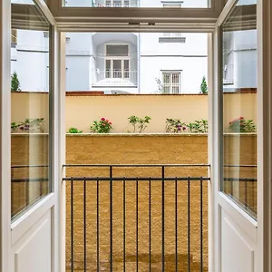 Petrin Tower 4* Praag