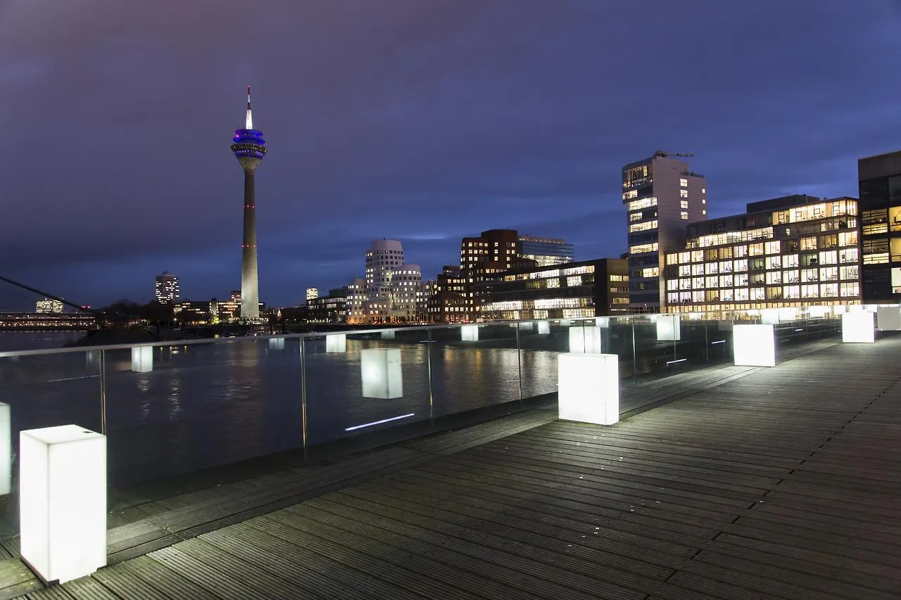 Berolina Haus Hotel Dusseldorf 3*,  Germany